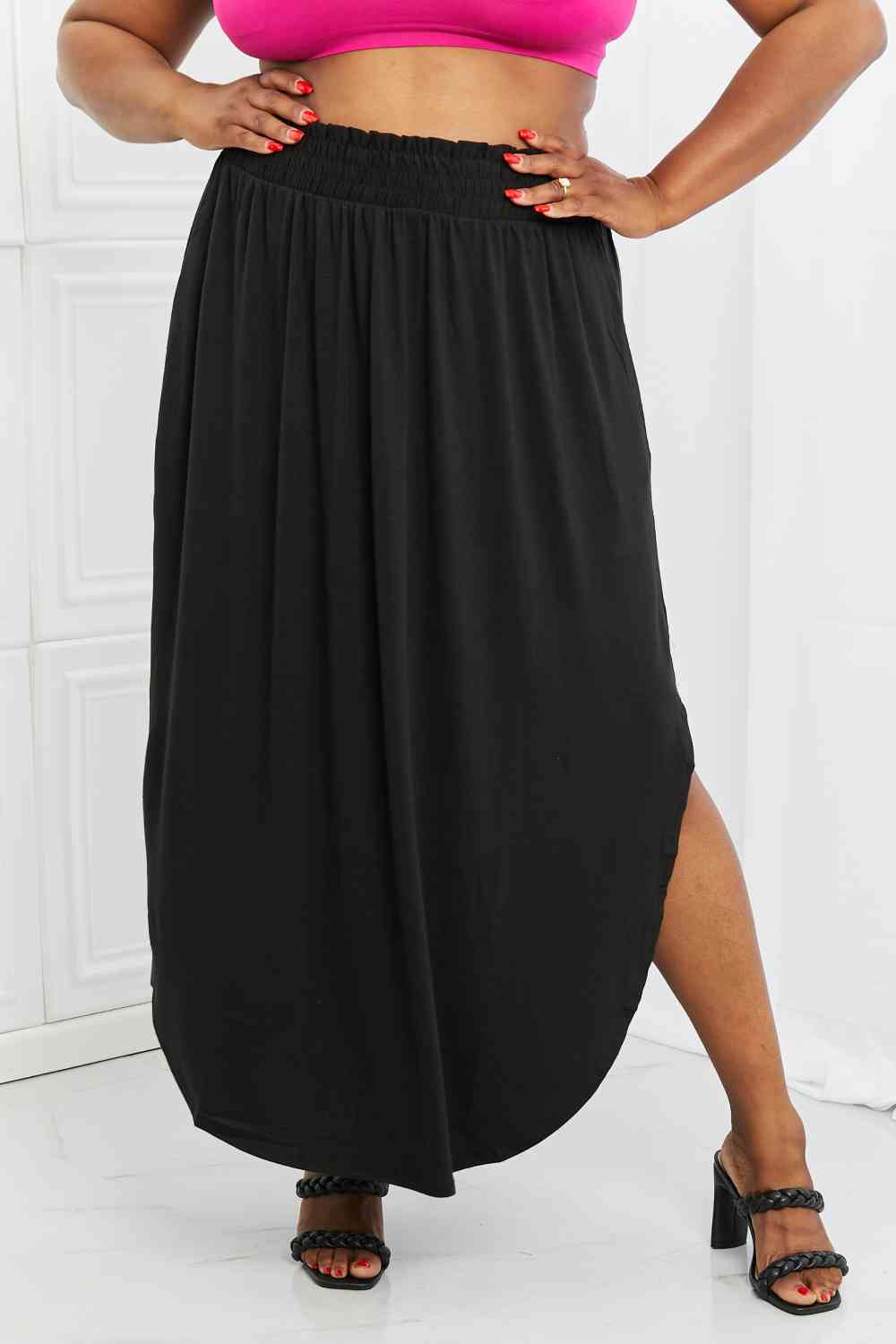 Zenana It's My Time Full Size Side Scoop Scrunch Skirt in Black