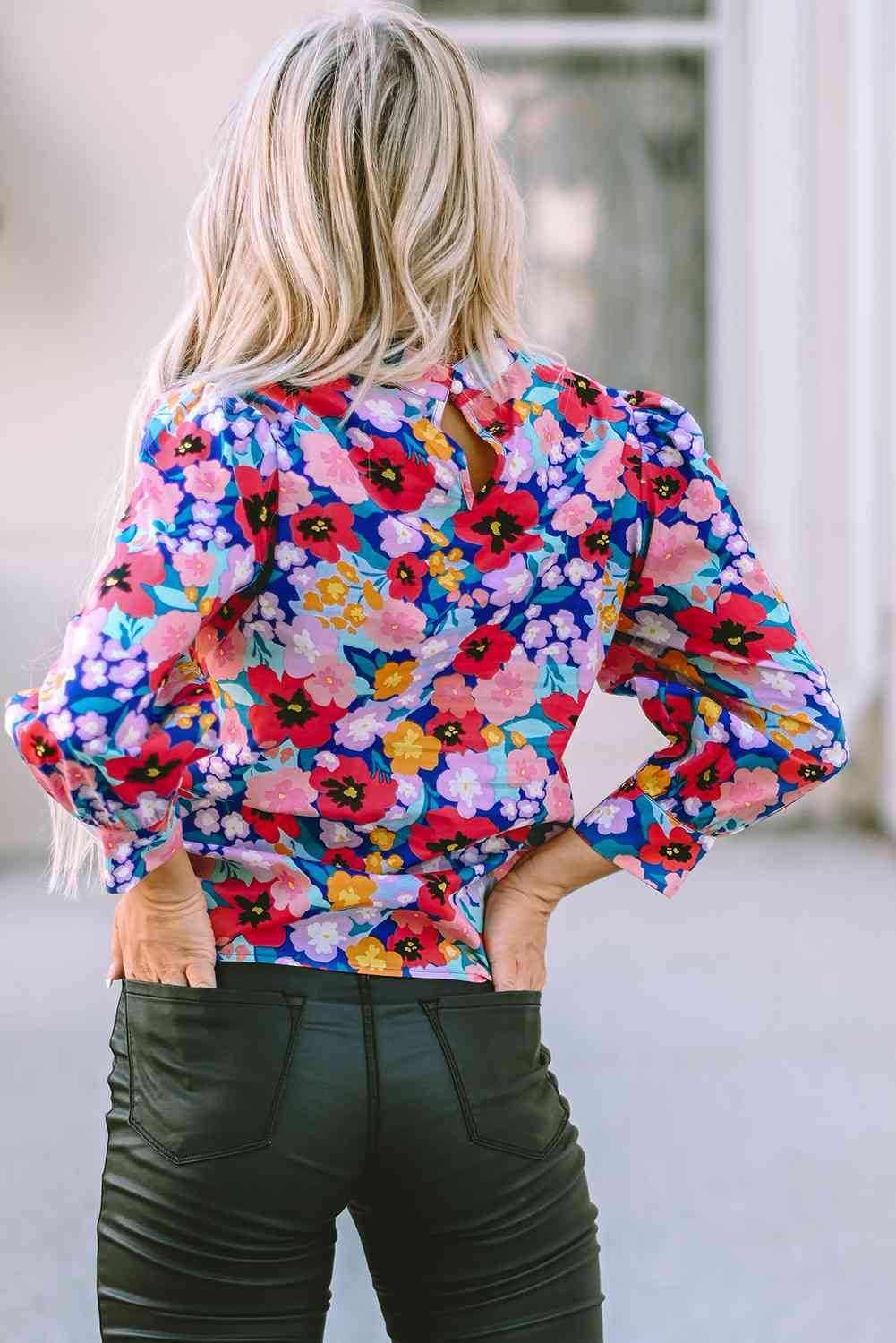 Printed Round Neck Long Sleeve Blouse