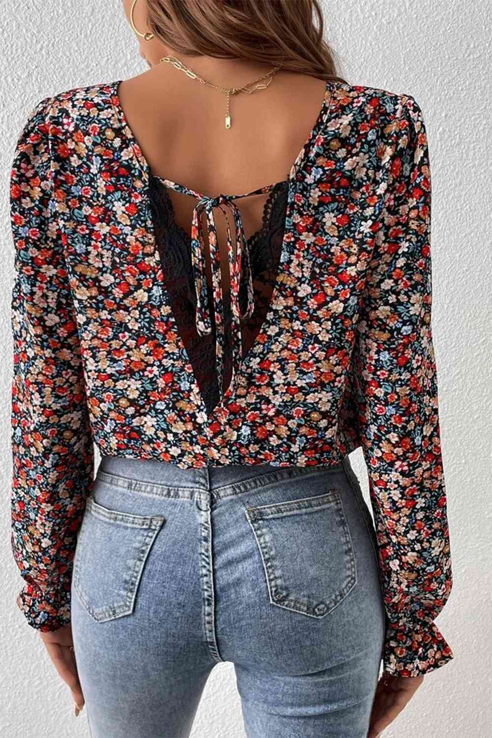 V-Neck Printed Long Sleeve Blouse